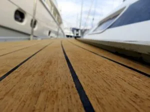 Teak Deck with Fix1DC